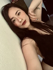 Emily_Slave28 Public รูป  4