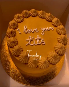 BustyGFMistressBDSMfetish Public Immagine 