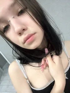 Look at me<3 od AmeliaMiotii  2 snímek