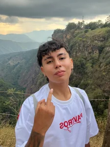 Jonnie-rodriguez Adventure slika 2