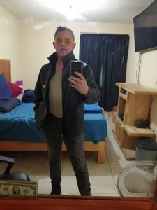 Kirito_X23 I used to be younger...👻 I swear of Zeus!!! 😎🤣😜👹 รูปภาพ  4