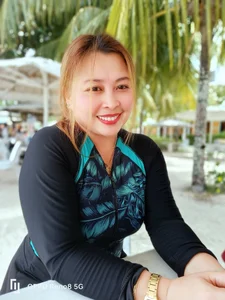 UrSweetClassyPinayのI do love having good time in the beachの 2枚の写真