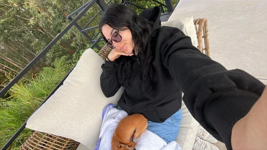 MissCharlottte_18 Selfies Pic 9