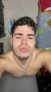 Public de Joseph_connor_  3 Imagens