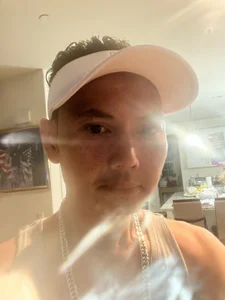 2Fly4Guy Public Foto 2