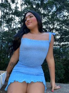 isabella1sexy Let's go eat together? Pic 3