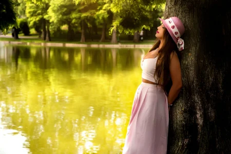 Precious de AniyaJoy  6 Imagens