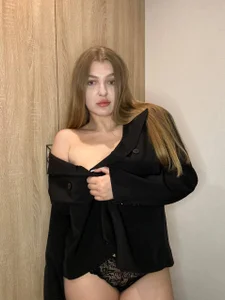 AnikaJane More outfits! 사진 5