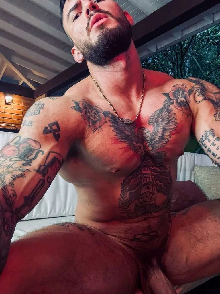 DimitriSullivan_ Trending Plaatje 5428