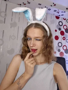 Chrissy_Joyful your bunny present! Foto 3