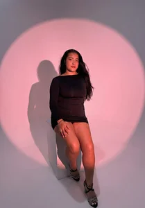 BelllaStone Public Bilde