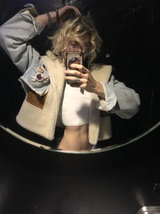 Felt Cute de bambi_boi18  4 Imagens