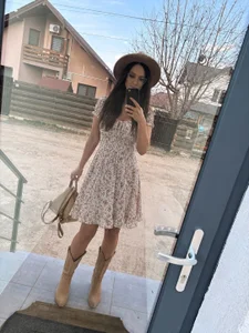 Amazingeyes88kisses图片
