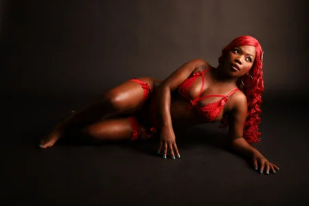 Scarlett_diaz17 kullanıcısının Mmmm in black looks better albümü -  fotoğraf