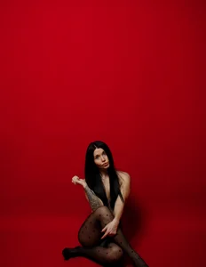 May_XX R Pic 5