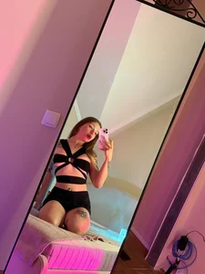 Naomi_Urban New photos:) Pic 2