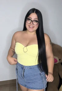 Lau__Garcia Public Pic 4