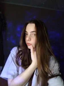 Vivienne_thea Public Bilde 2