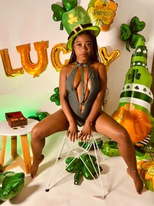 ashlleyray Happy saint patrick 💚🍀 Pic 5