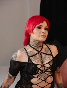 jinxv_nuss Help me reach 1000 likes 🦇 Hình 6