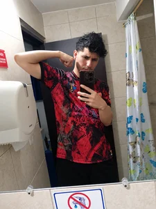 Atom_Hot me 🦾🫦 Billede 4