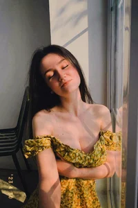 ameli_moon A little from life Pic 3