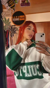 ScarlettRusso1 💚 Immagine  2