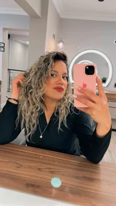 AnnieSinclair Public slika