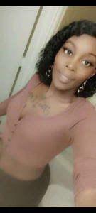 Cocofineaswine Public Pic 4