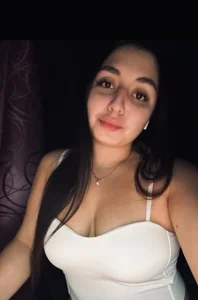 CarolineJess xxxxx Εικόνα