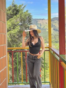 ArianaFrancoのLugar feliz! 🤍の 2枚の写真