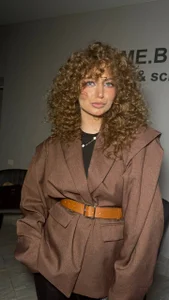 LynneFares Public Pic 8