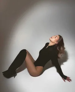 HallieHollo My photoshoot зображення