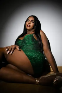 ChannelssDiirty: Wrapped in Emerald Temptation ( 6 фото)