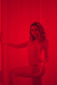 KiraNikson totalred Pic 6