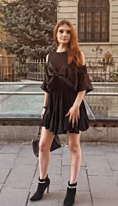 YolandaSun Public зображення