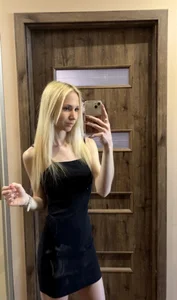 PiperPerri18 me Pic 4