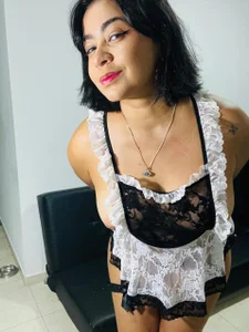 miilaklum Does anyone need a maid? Pic 6