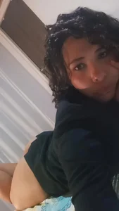 Ivon_C sensual Ivon Pic 4