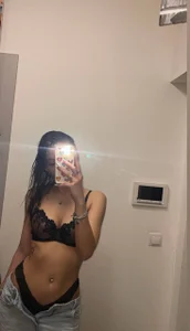 midnightbby_ Public Pic