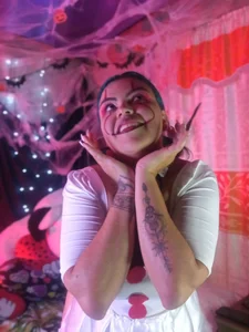 Horny_kaylee: halloween 2 ( 4 фото)