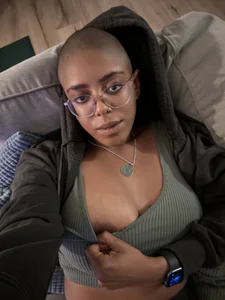 aliayourfav Public รูป  5