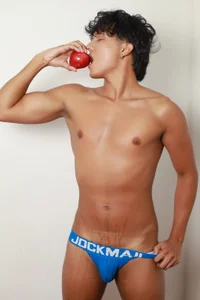 Leo_Savage_のFruit of Desireの枚の写真