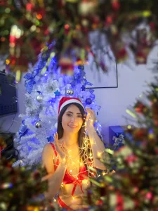 JainaRogersのNice🎁の 6枚の写真