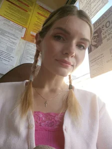 Public de streetgirl_  4 Imagens