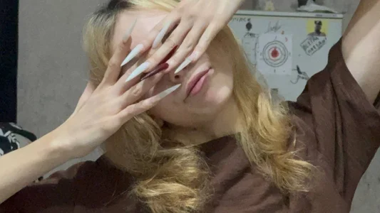 Fafa_Fluff I'm a cute kitty!! :3 Foto 2