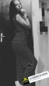 Charlotte_DarkRose Public Foto 8