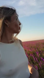 Eva_Melow By cracking stereotypes, you open locked doors... You can rate my photos with tips 😘 Pic