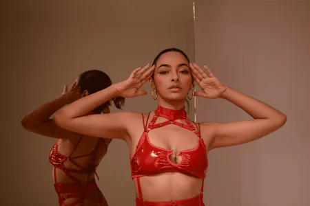 MelissaMoore_ Dark Sensations Immagine  4