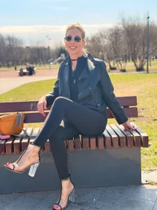 LisaMurr 🤍 Hình 2